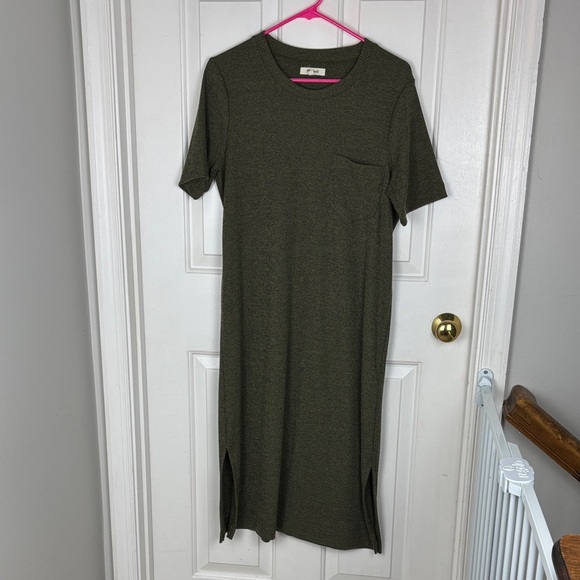 Madewell Olive Green Ribbed Pocket Midi Dress - Size M - Picture 2 of 9